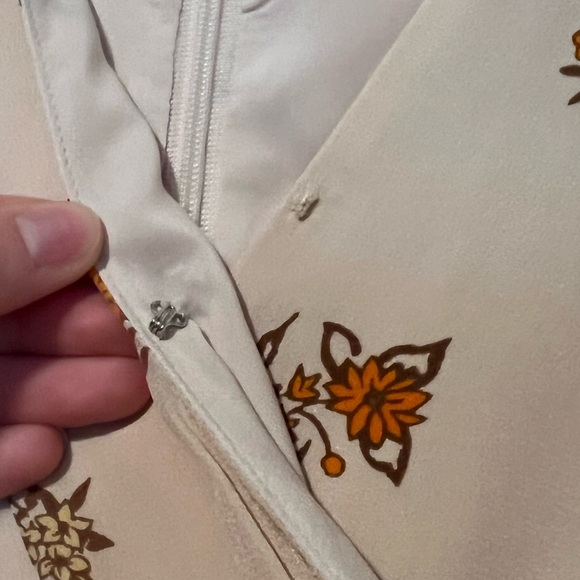 Madewell Silk Faux Wrap Maxi Dress Field
Bouquet - Picture 7 of 8